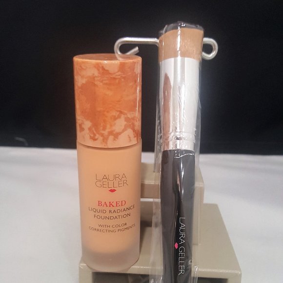 LAURA GELLER Baked Liquid Radiance Foundation - Picture 2 of 4